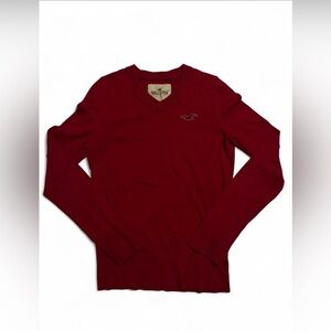 Hollister Men's V-Neck Sweater in Deep Red